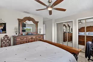 2122 NE 44th St, Lighthouse Point, FL 33064 - Photo 27