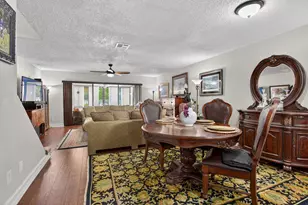 2122 NE 44th St, Lighthouse Point, FL 33064 - Photo 7
