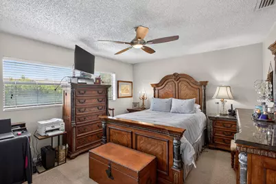2122 NE 44th Street, Lighthouse Point, FL 33064 - Photo 29