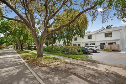 2122 NE 44th Street, Lighthouse Point, FL 33064 - Photo 3