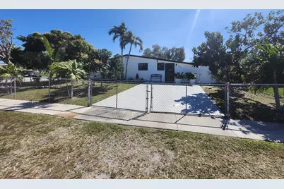 5500 SW Sw 37th Street Street, Davie, FL 33314 - Photo 1