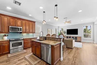 11143 Pacifica Street, Wellington, FL 33449 - Photo 7