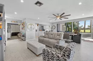 19389 Sabal Lake Dr, Boca Raton, FL 33434 - Photo 11