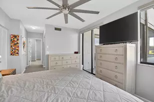 19389 Sabal Lake Dr, Boca Raton, FL 33434 - Photo 23