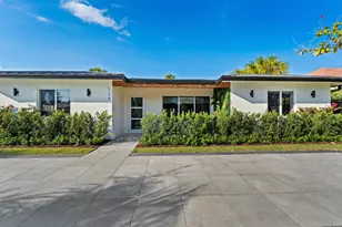 125 Cascade Ln, West Palm Beach, FL 33404 - Photo 1