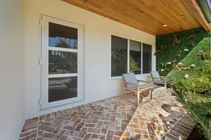 125 Cascade Ln, West Palm Beach, FL 33404 - Photo 23