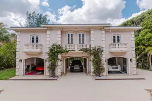 19 N Beach Rd, Jupiter Island, FL 33455 - Photo 67