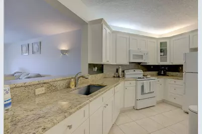 200 Uno Lago Drive #202, North Palm Beach, FL 33408 - Photo 9