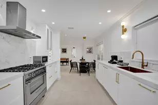 247 SE 3rd Ave, Delray Beach, FL 33483 - Photo 11