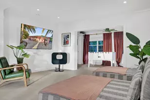 247 SE 3rd Ave, Delray Beach, FL 33483 - Photo 13