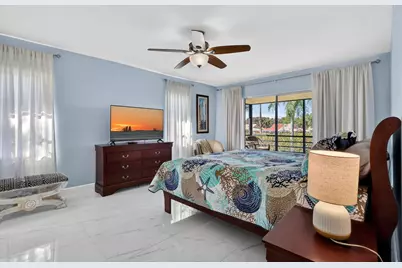 5675 Queen Palm Ct #E, Delray Beach, FL 33484 - Photo 13