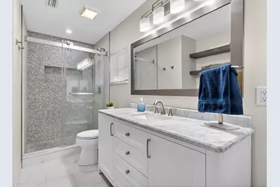 5675 Queen Palm Ct #E, Delray Beach, FL 33484 - Photo 17