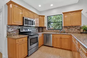 19260 Cherry Hills Terrace, Boca Raton, FL 33498 - Photo 17