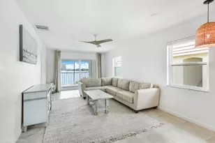 370 Wilma Cir, Riviera Beach, FL 33404 - Photo 5