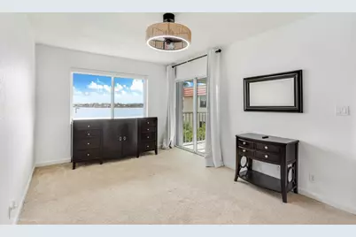 370 Wilma Circle #2, Riviera Beach, FL 33404 - Photo 5