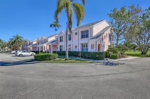 402 Muirfield Ct, Jupiter, FL 33458 - Photo 3