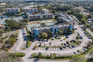 2786 Tennis Club Dr, West Palm Beach, FL 33417 - Photo 33