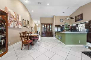 3957 Dafilee Cir, West Palm Beach, FL 33417 - Photo 9