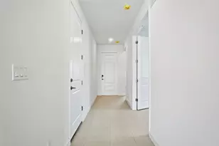 3735 Harborside Ave, Fort Pierce, FL 34946 - Photo 11