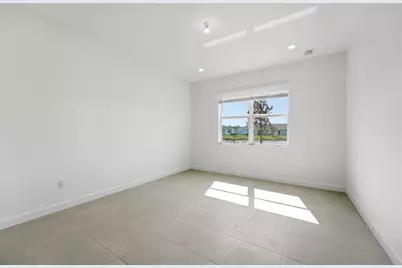 3735 Harborside Avenue, Fort Pierce, FL 34946 - Photo 9