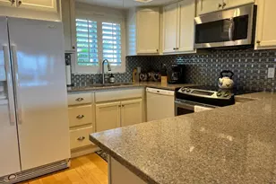 52 Yacht Club Dr, North Palm Beach, FL 33408 - Photo 9