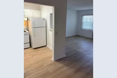 156 Brighton D #156, Boca Raton, FL 33434 - Photo 5