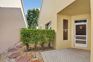 8361 Horseshoe Bay Rd, Boynton Beach, FL 33472 - Photo 5