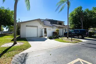 6670 Canary Palm Cir, Boca Raton, FL 33433 - Photo 3