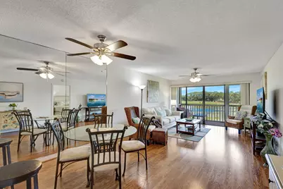 348 Brackenwood Circle, Palm Beach Gardens, FL 33418 - Photo 7