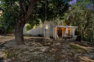 815 Omar Rd, West Palm Beach, FL 33405 - Photo 21