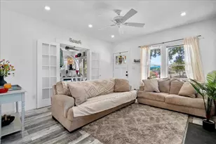 815 Omar Rd, West Palm Beach, FL 33405 - Photo 13