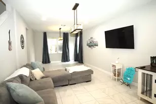 1271 NW Leonardo Cir, Port Saint Lucie, FL 34986 - Photo 7