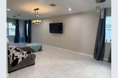 1271 NW Leonardo Circle, Port Saint Lucie, FL 34986 - Photo 9