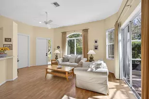 7671 Dahlia Ct, West Palm Beach, FL 33412 - Photo 9