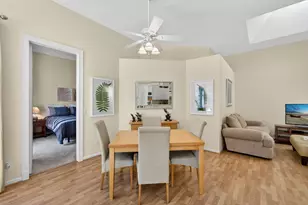 7671 Dahlia Ct, West Palm Beach, FL 33412 - Photo 11