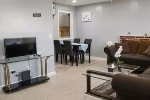 746 Locust St, West Palm Beach, FL 33405 - Photo 5