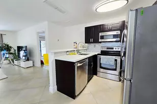 3212 NE 12th St, Pompano Beach, FL 33062 - Photo 13