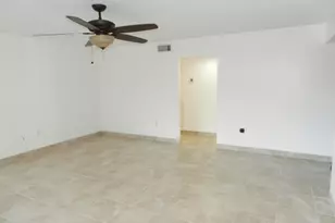 3 Greenway Village N, Royal Palm Beach, FL 33411 - Photo 7