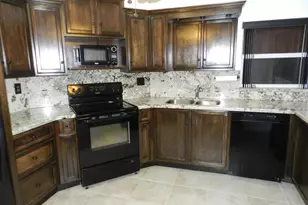 3 Greenway Village N, Royal Palm Beach, FL 33411 - Photo 3