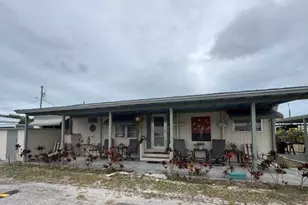 2023 St Lucie Blvd, Fort Pierce, FL 34946 - Photo 13