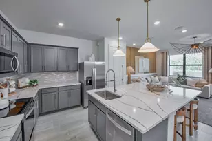 4237 Efendi Dr, Lantana, FL 33462 - Photo 9