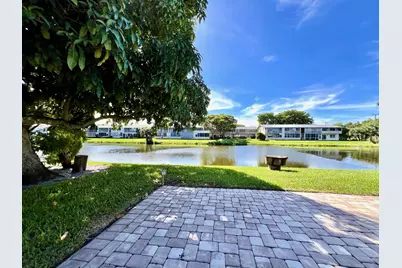 76 Sheffield D, West Palm Beach, FL 33417 - Photo 13