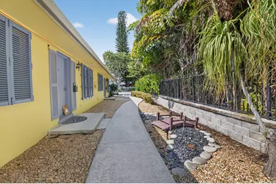 111 SE 7th Avenue #A, B, C & D., Delray Beach, FL 33483 - Photo 17