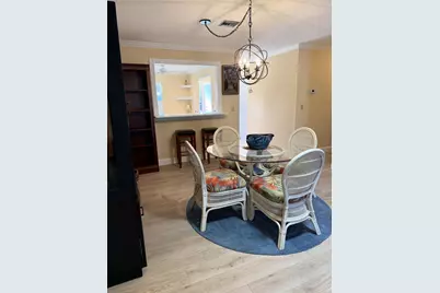 1234 S Lakes End Drive #Apt B, Fort Pierce, FL 34982 - Photo 9