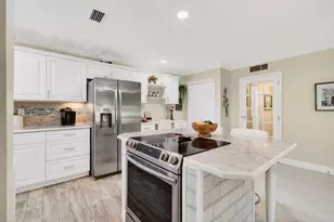 4530 NW 4th St, Delray Beach, FL 33445 - Photo 21