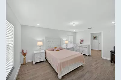 10971 NW Middle Stream Drive, Port Saint Lucie, FL 34987 - Photo 11