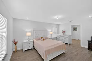 10971 NW Middle Stream Dr, Port Saint Lucie, FL 34987 - Photo 11