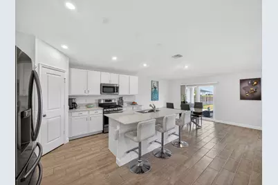 10971 NW Middle Stream Drive, Port Saint Lucie, FL 34987 - Photo 9