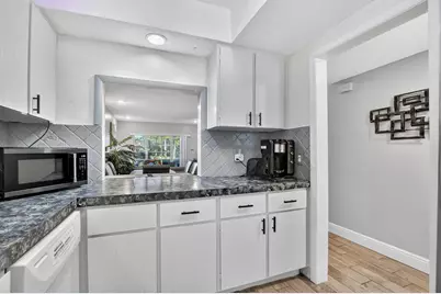 300 NE 20th Street #7060, Boca Raton, FL 33431 - Photo 9