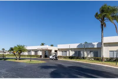 2936 Ashley Drive E #B, West Palm Beach, FL 33415 - Photo 3